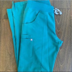 Figs Hydrogen Kade scrubs